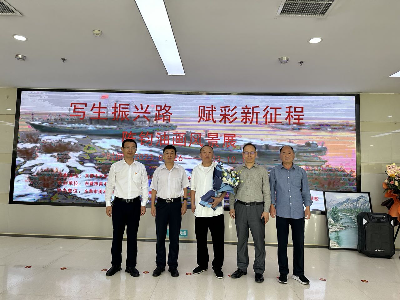 图1